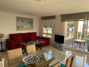 Charming 3 Bedroom apartment with sea view in the heart of Sotogrande Torreguadiaro